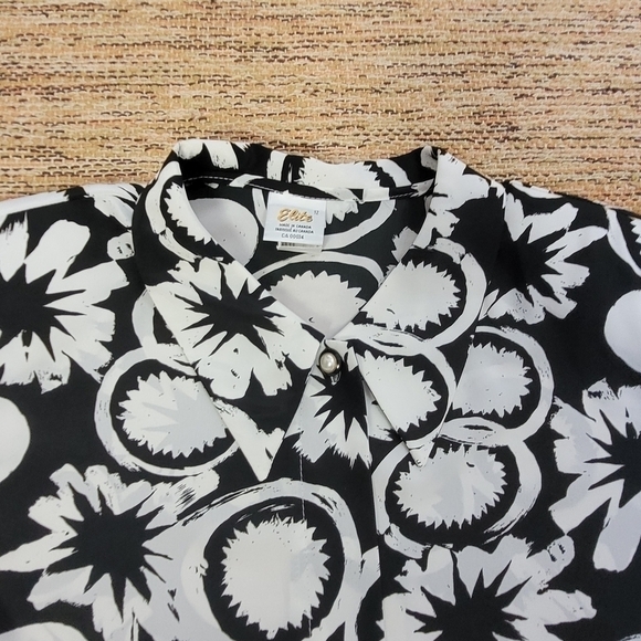 VINTAGE Satin Abstract Print Blouse - Picture 8 of 11